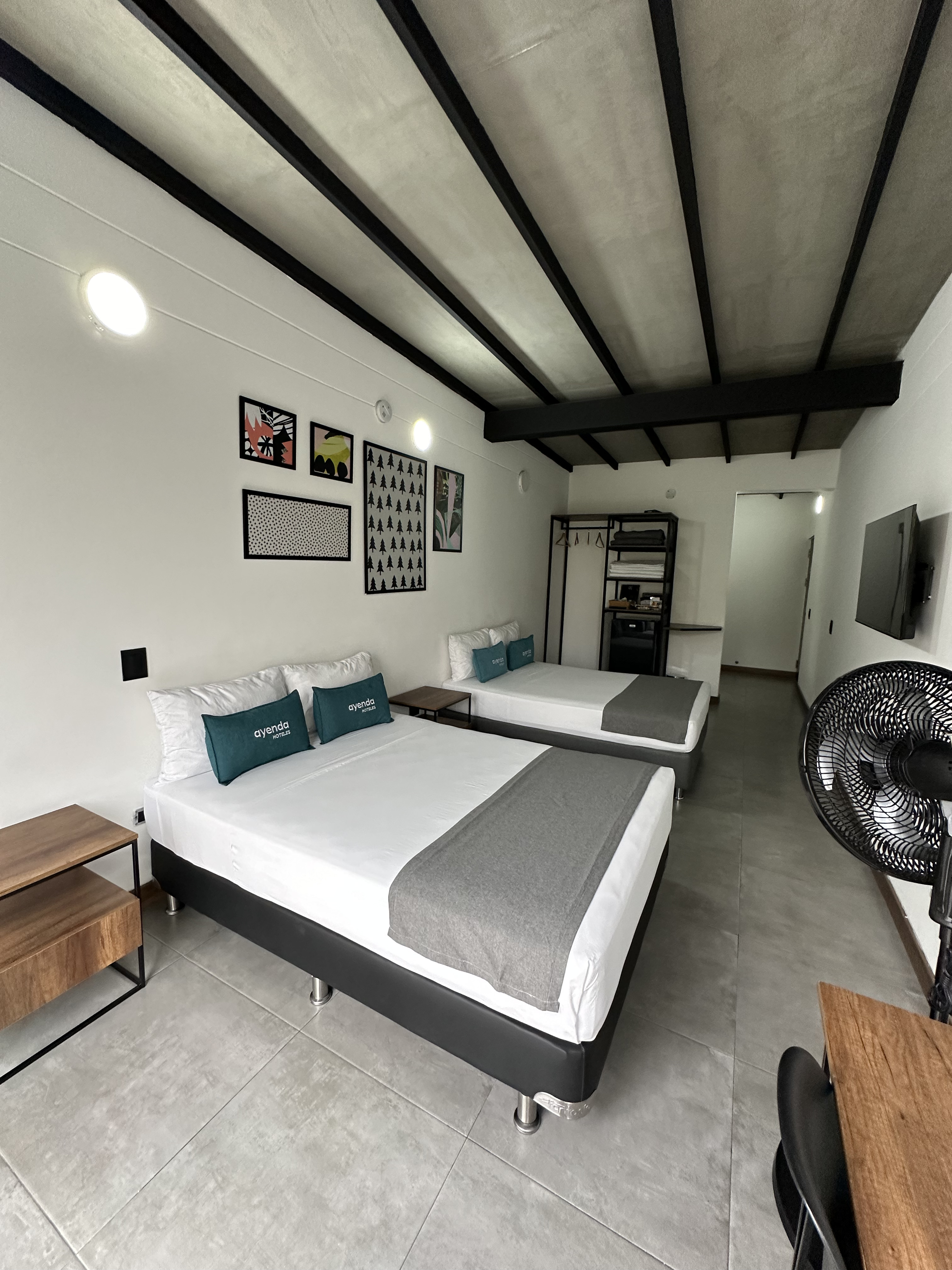 Hotel Loft 32 Medellin Living - Cuadruple - 3