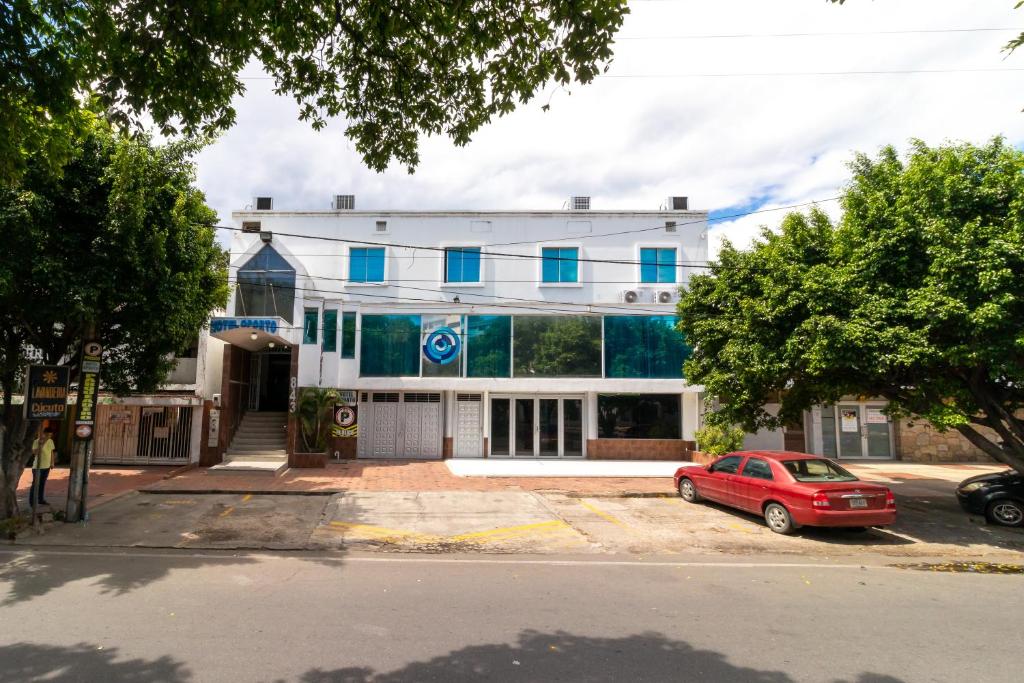 Ayenda Oporto Suites 6