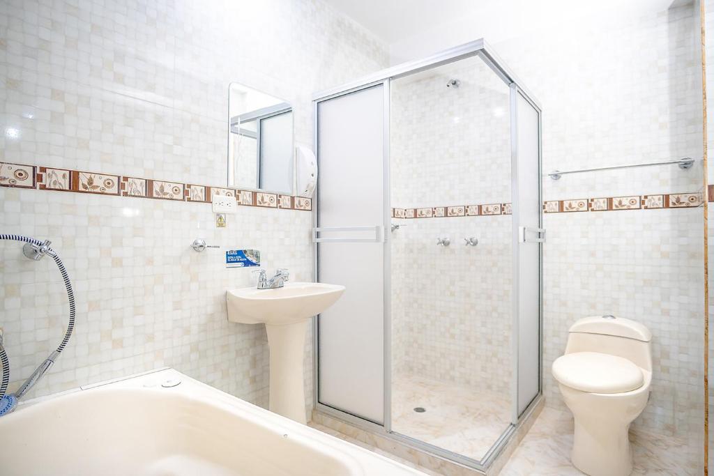 Ayenda 1910 Gold Plaza - Doble Superior - 15