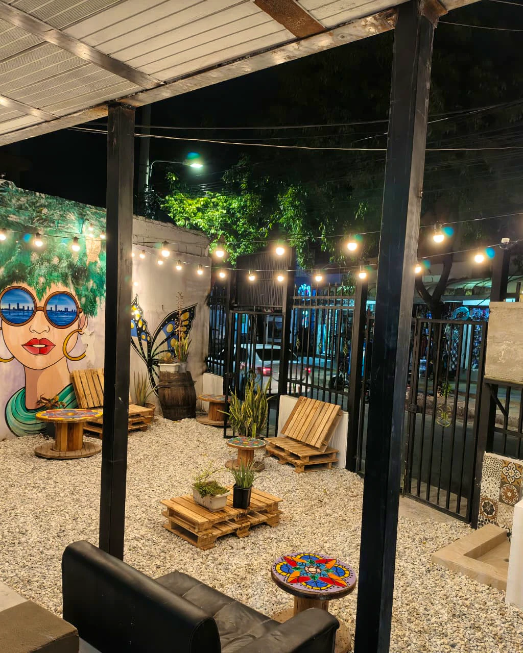 Hostal Nomadas  0