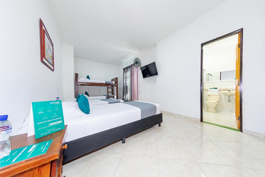 Ayenda 1228 Balcones de la 70 23