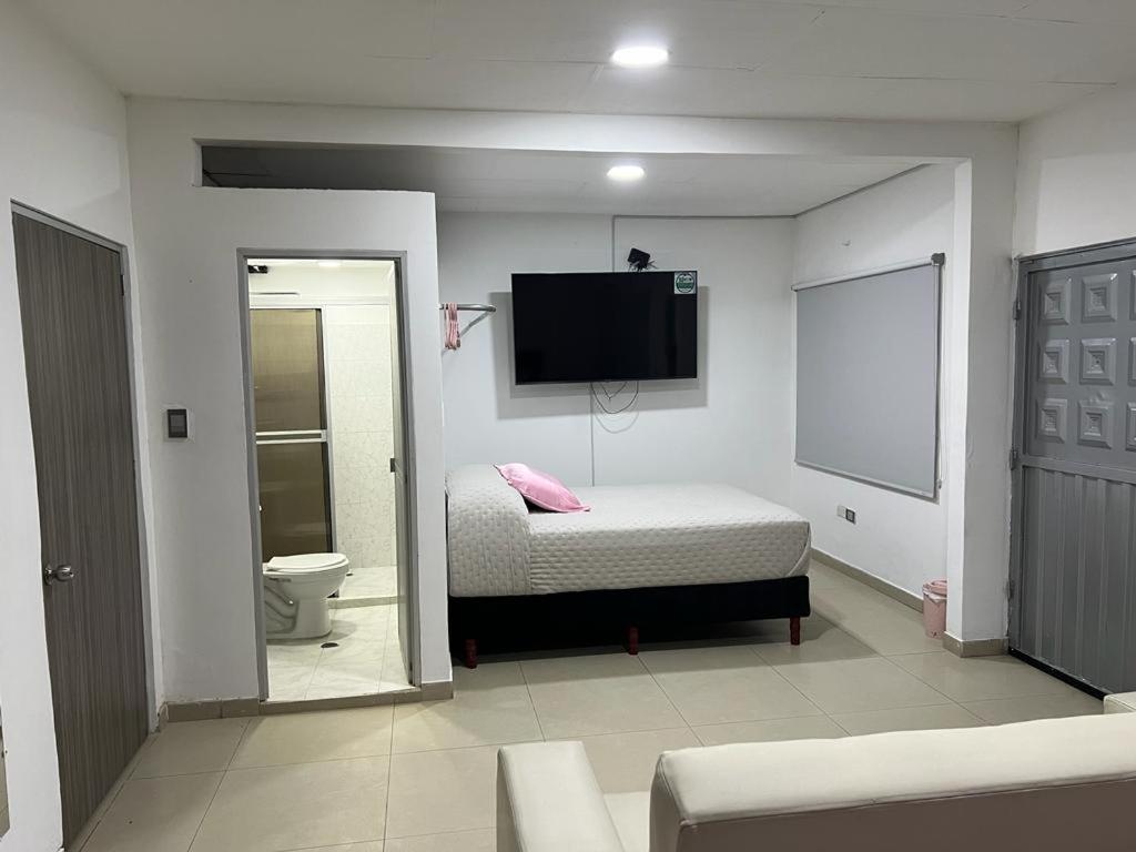 Cool House 24Horas 24