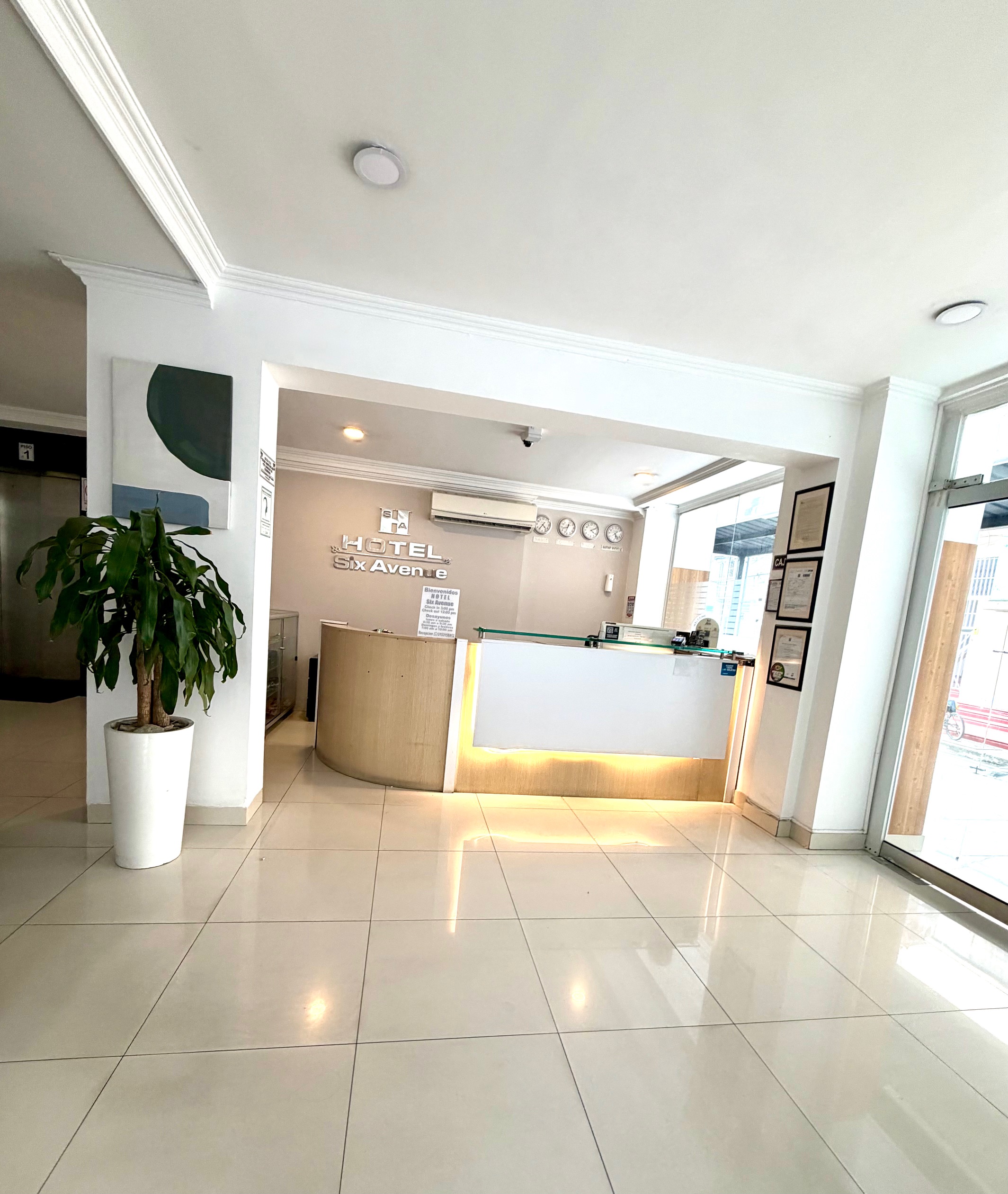 Hotel Six Avenue Cali - Recepción - 41