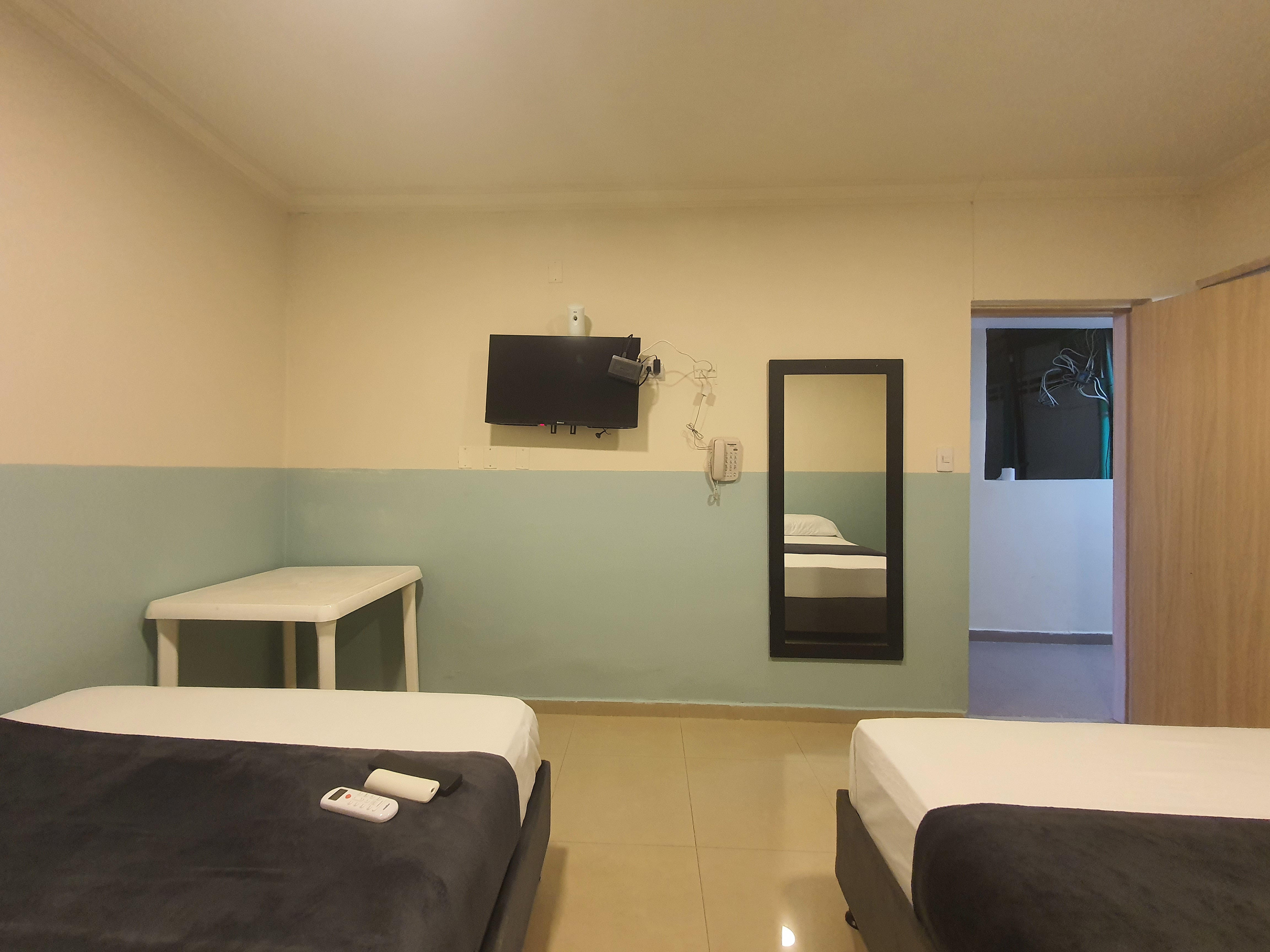 Hotel Imperial House - Habitacion Estandar Dos camas - 31