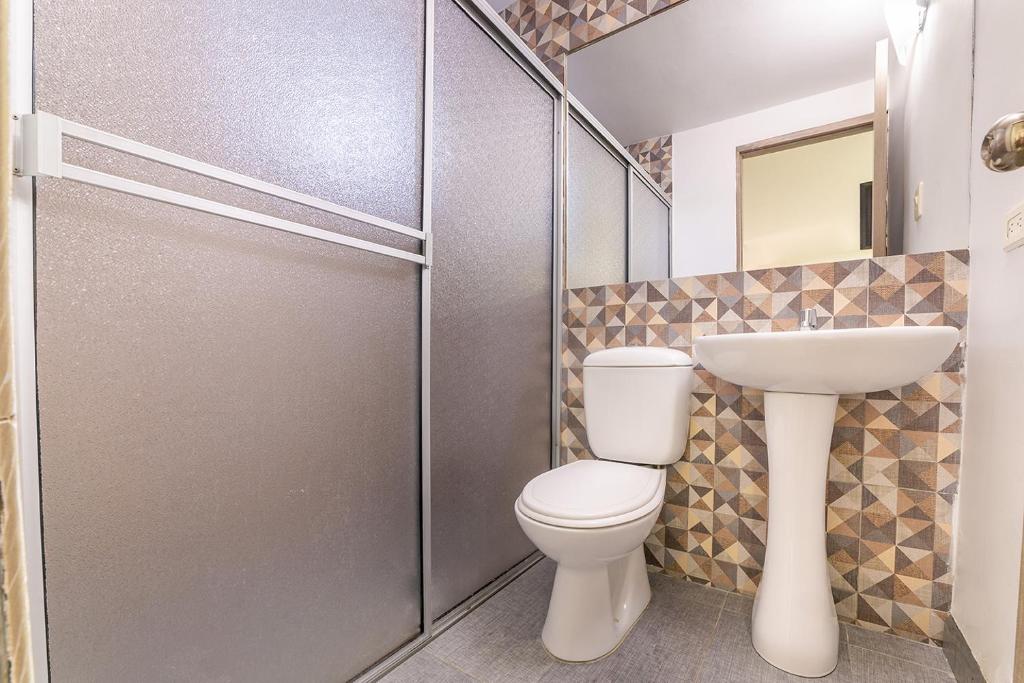 Ayenda Ruta 65 1429 - Baño - 26