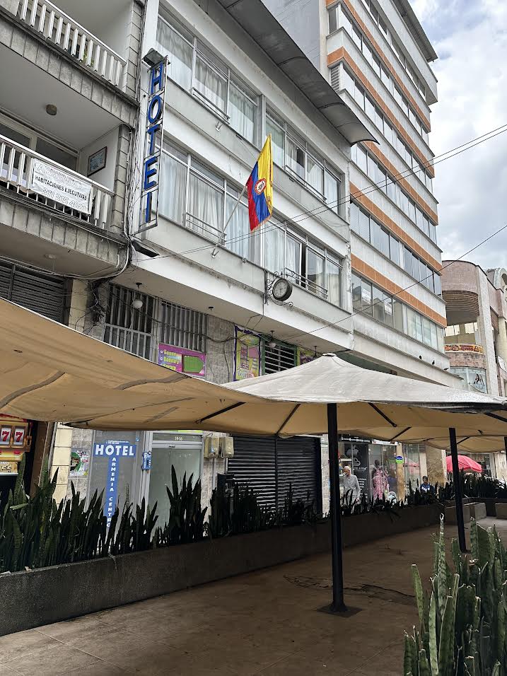 HOTEL ARMENIA CENTRO  - Fachada - 0