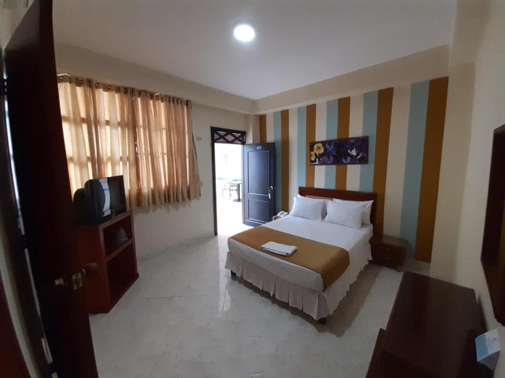 HOTEL EL ANDINO - Doble Ventilador - 2