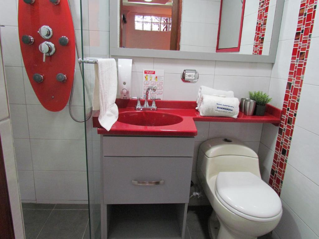 Hotel Apartasuite Normandia - Suite familiar - 3 Personas - 6