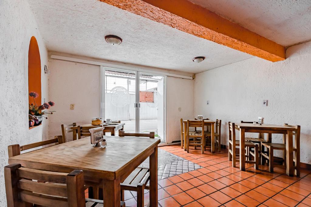 Ayenda Mesón del Río 36