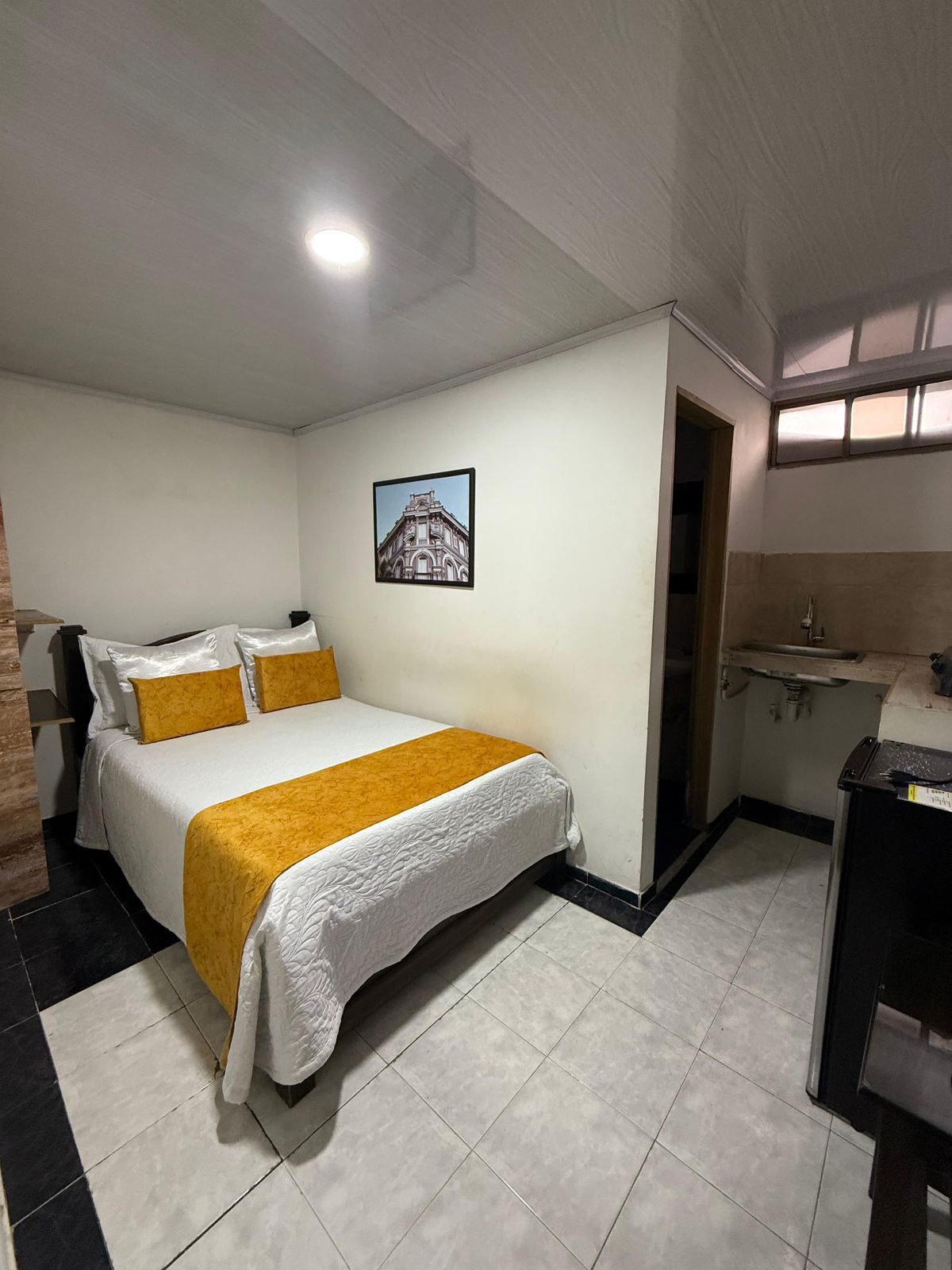 Ayenda Marana - Doble Estandar - 12