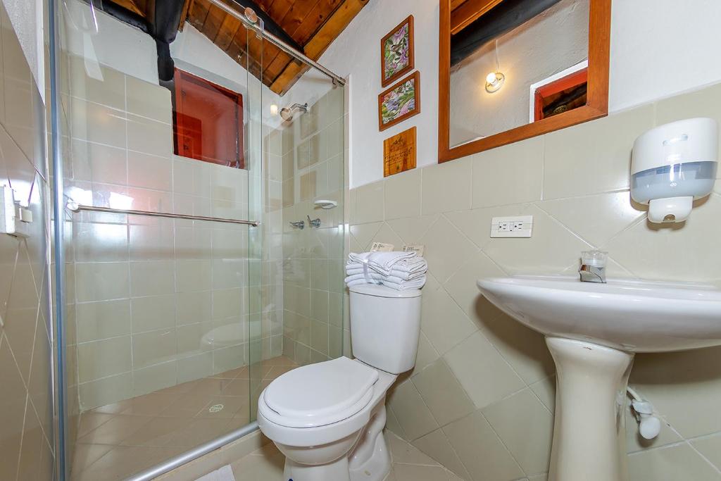 Ayenda Llanogrande Inn - Baño - 21