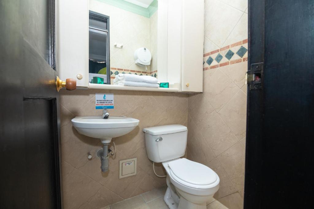 Ayenda Calypso 1142 27