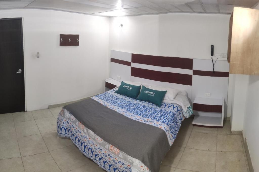 Ayenda Gold House - Doble Estandar - 11