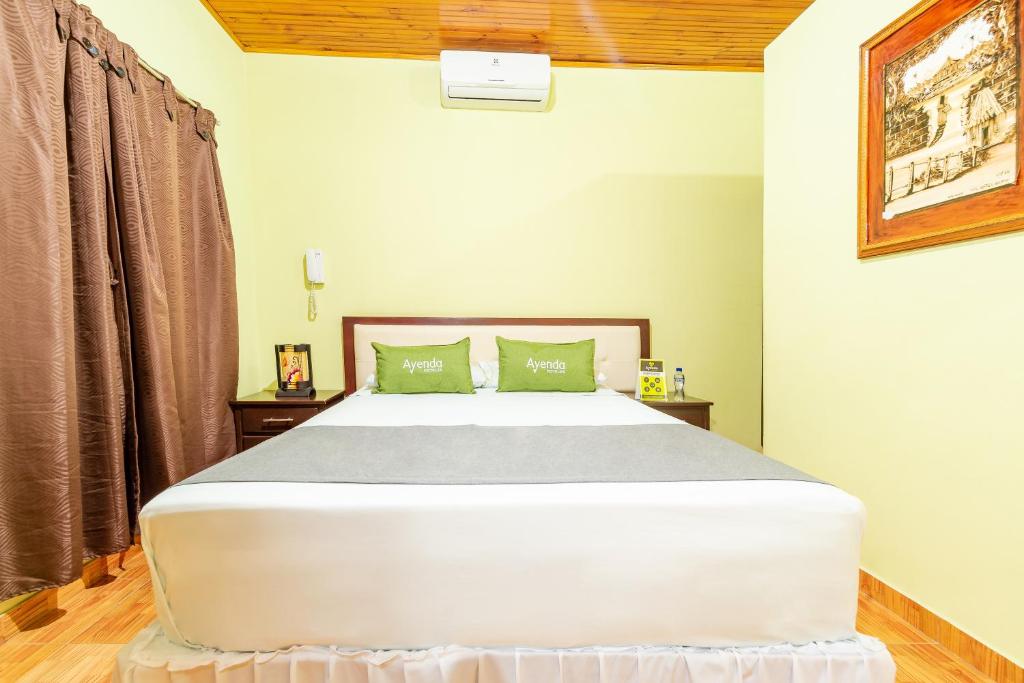 Ayenda Eclipse 1706 - Doble Superior - 6