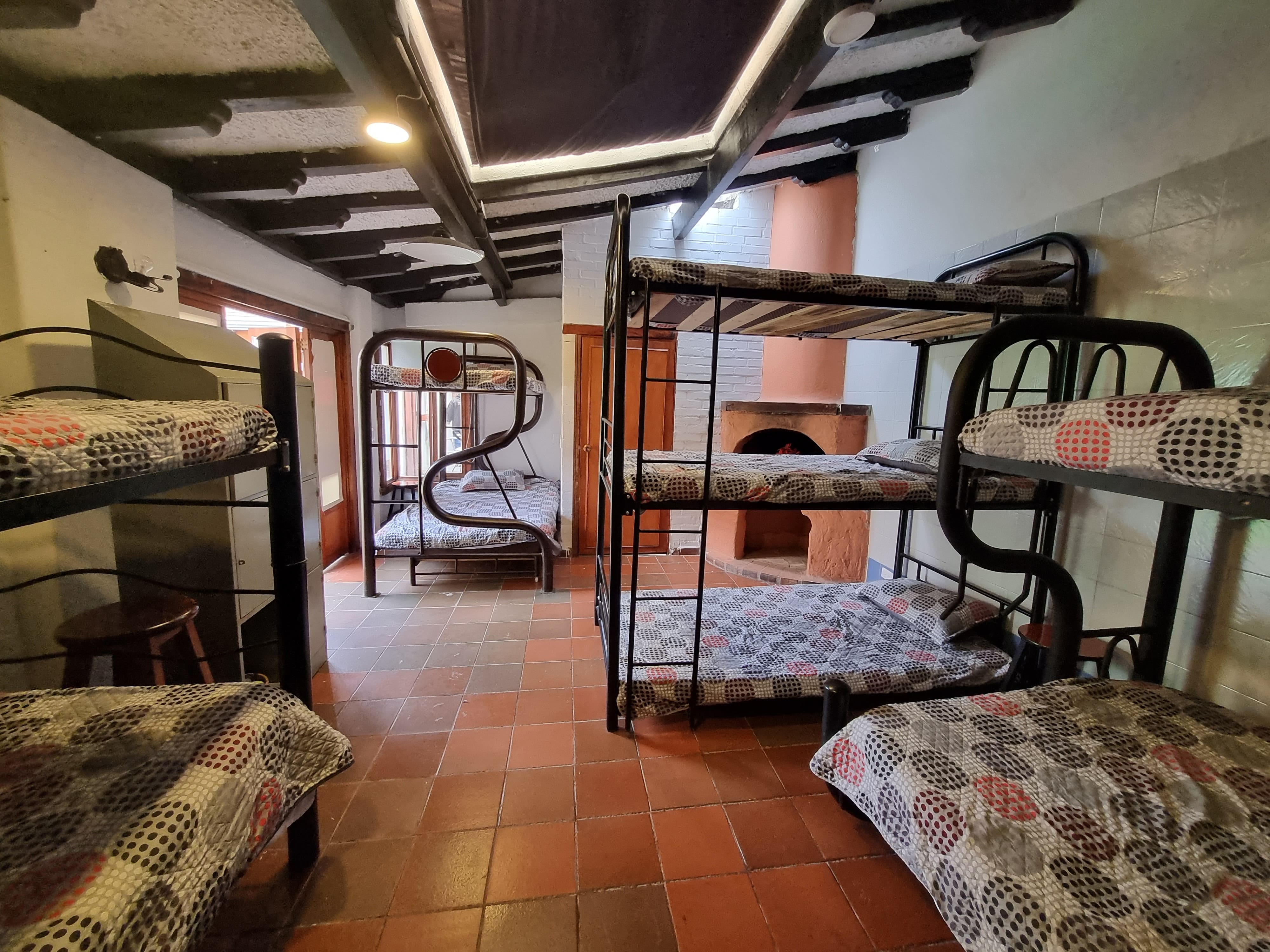 Hostal Usaquen La Parada Del Tren 8