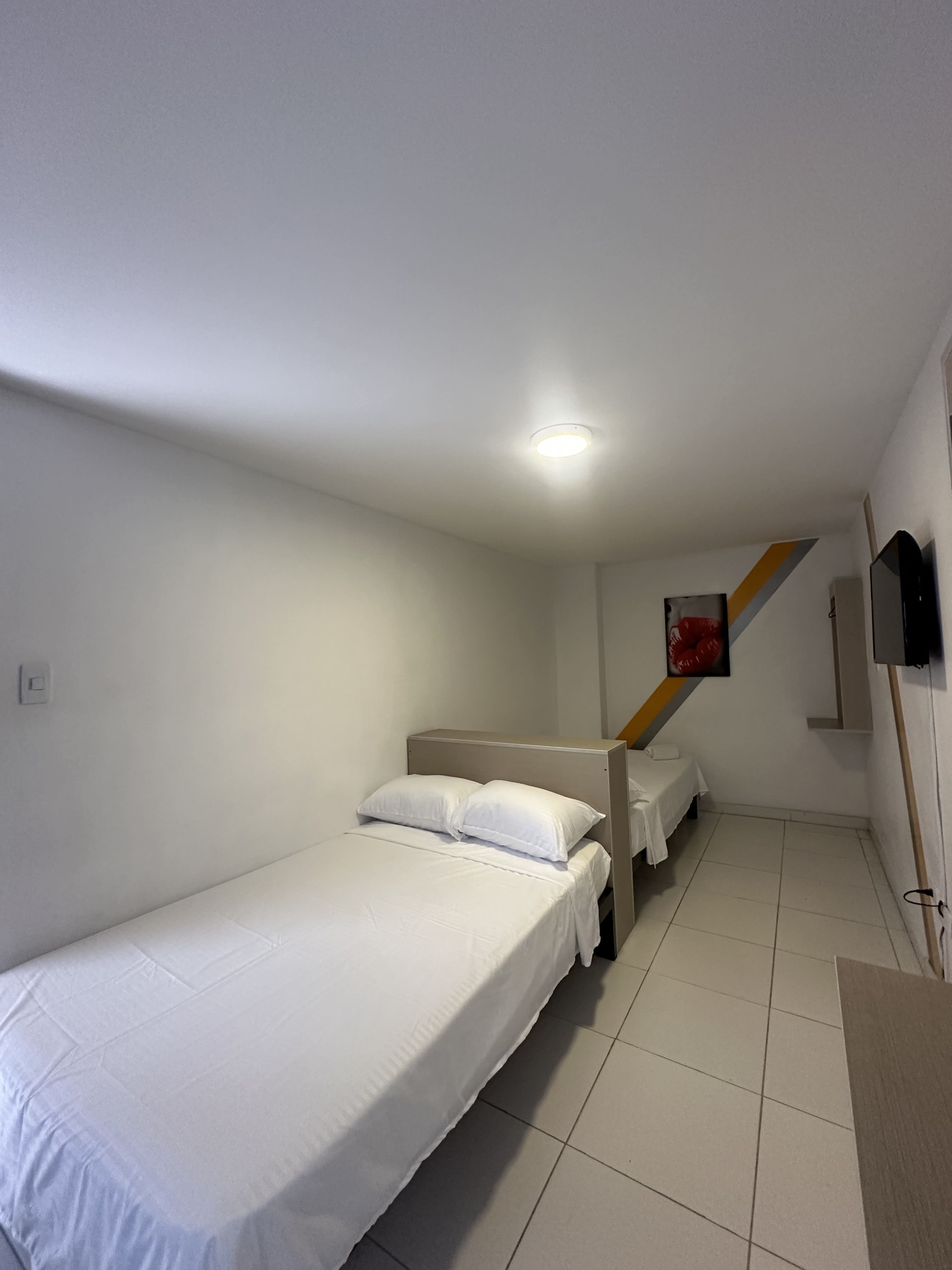 HOTEL CALIFORNIA BLUE  - Twin  - 12