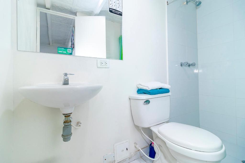 Ayenda Bogotá Home - Triple - 4