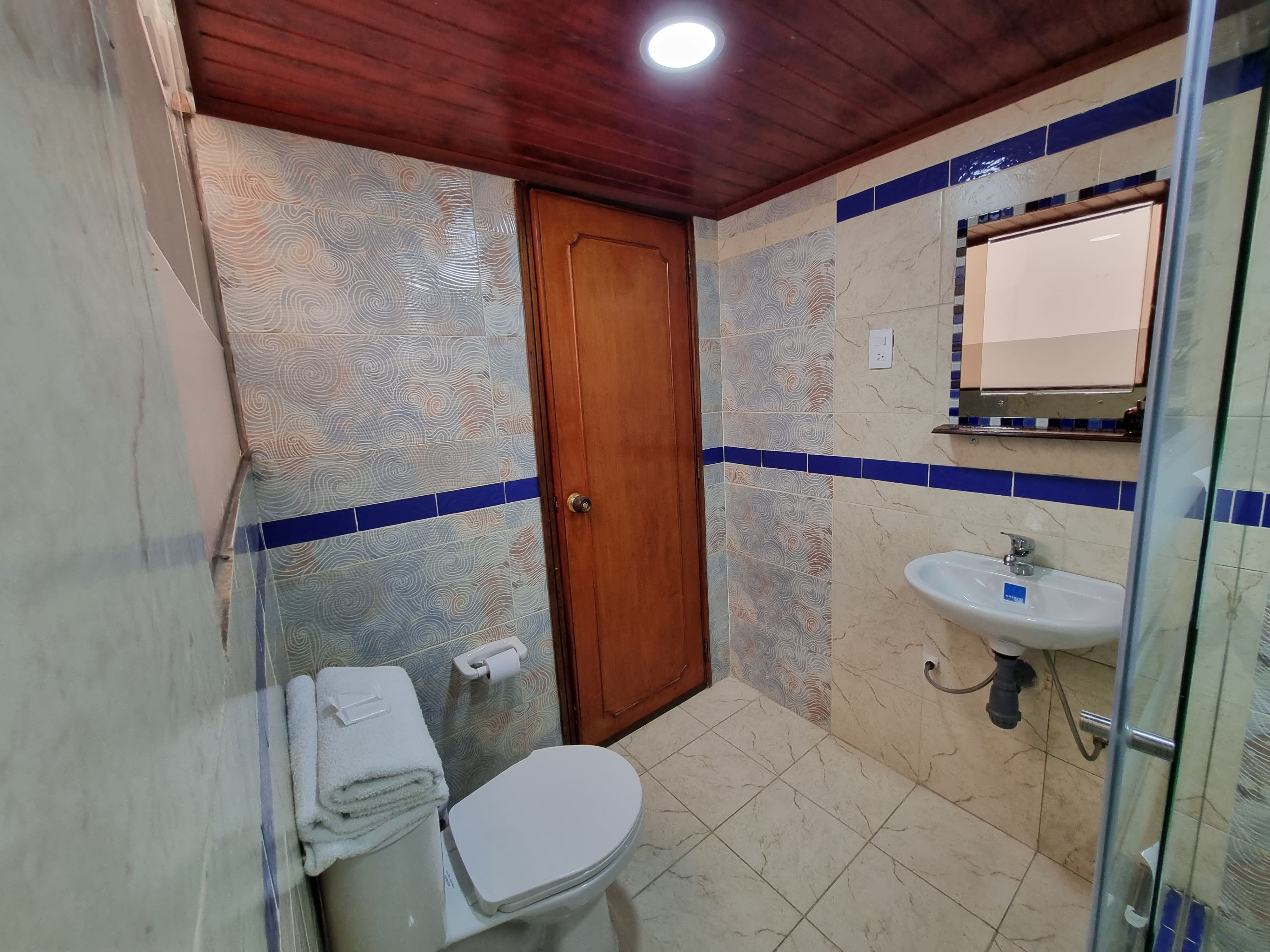 Hostal Usaquen La Parada Del Tren - Baño - 18