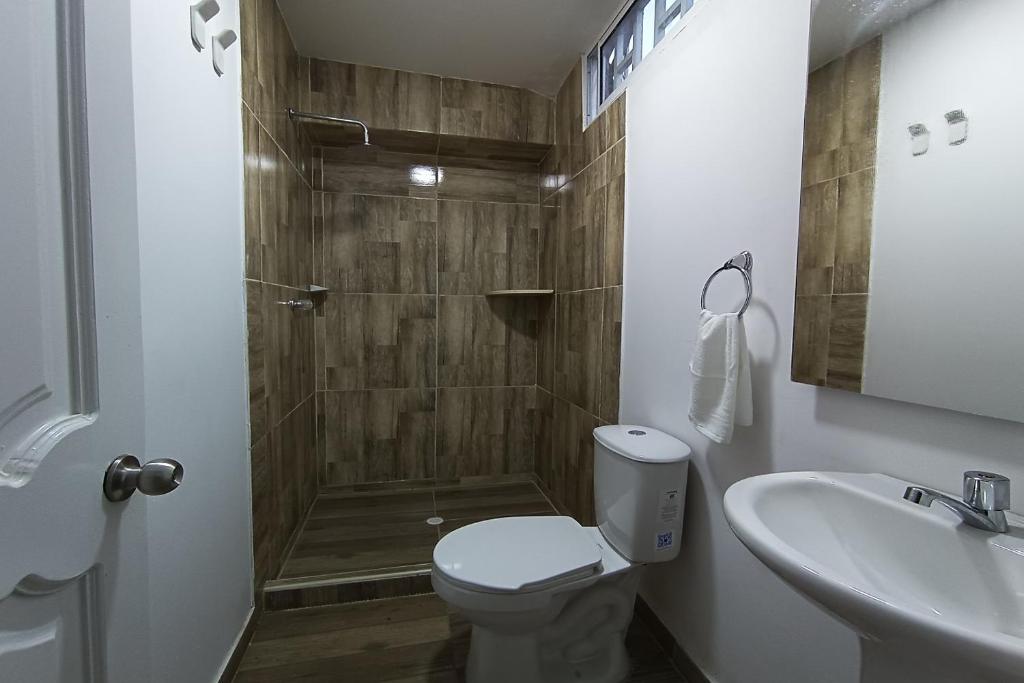 Ayenda Brisas del Rio - Baño - 22