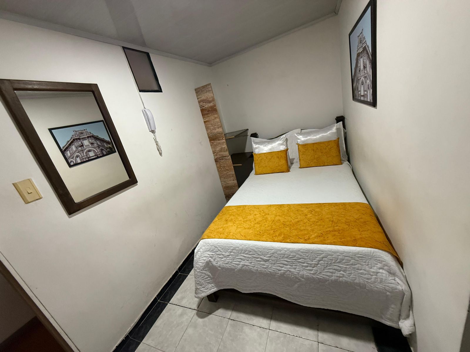 Ayenda Marana - Doble Estandar - 6