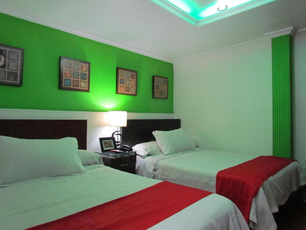 Hotel Apartasuite Normandia - Suite Familiar - 4 Personas - 24