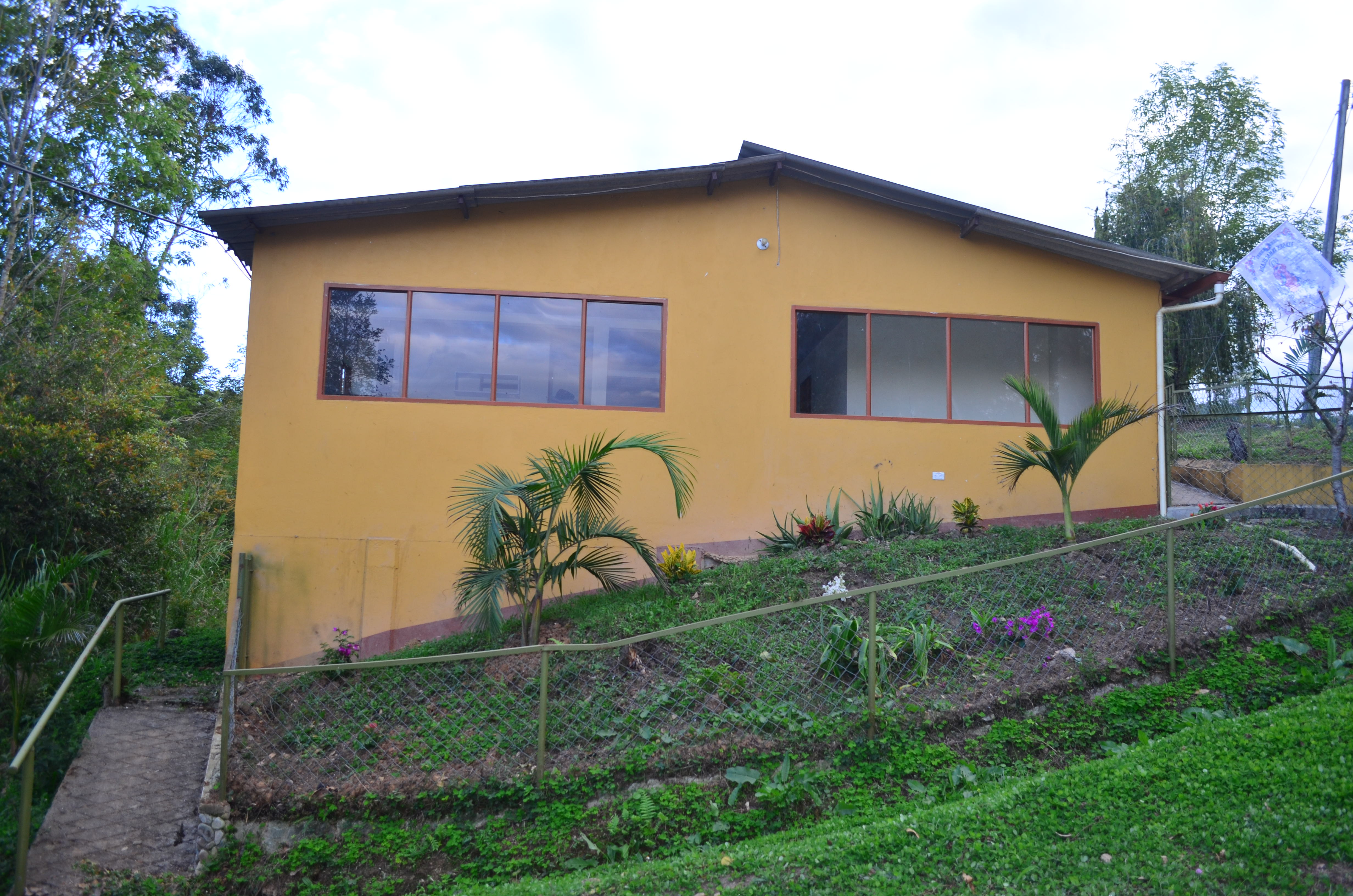 MONTEVERDE BEST INN  - Recuerdito Exterior pax 4 - 11