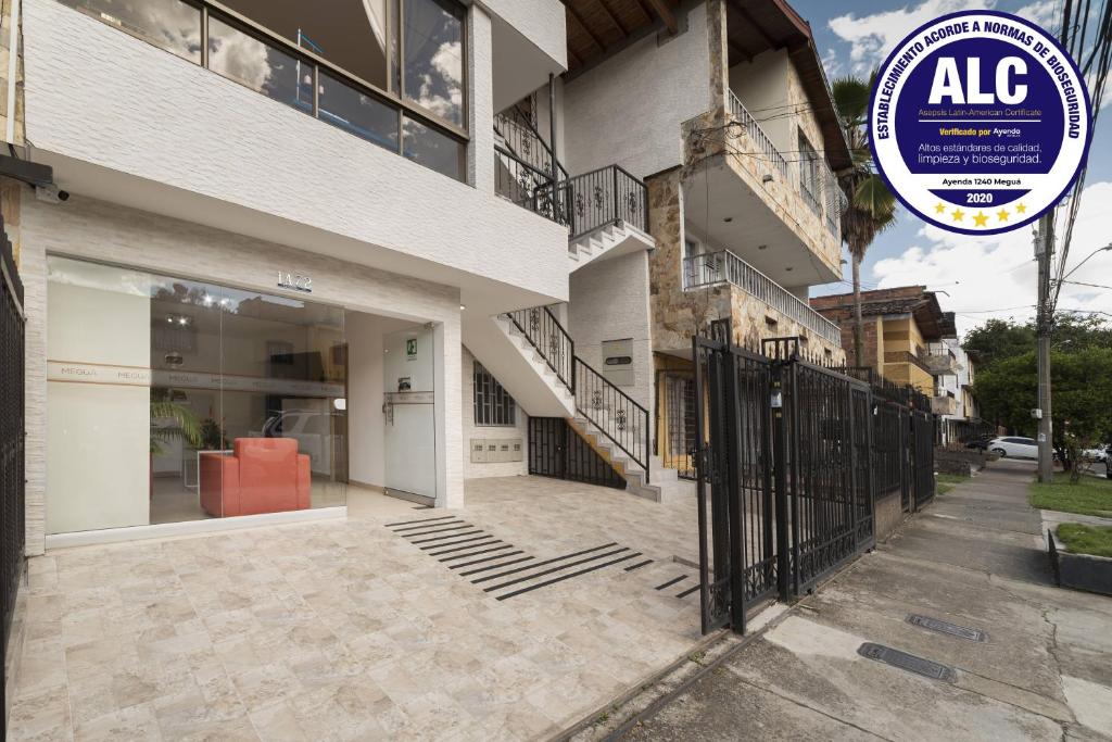 Ayenda 1240 Megua - Fachada - 11