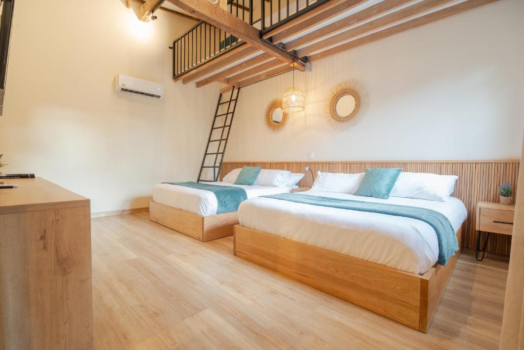 Candelaria El Poblado  53