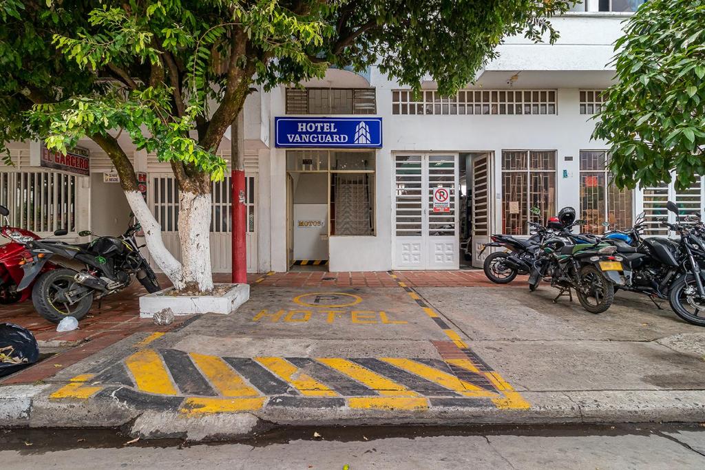 Ayenda Vanguard - Fachada - 21