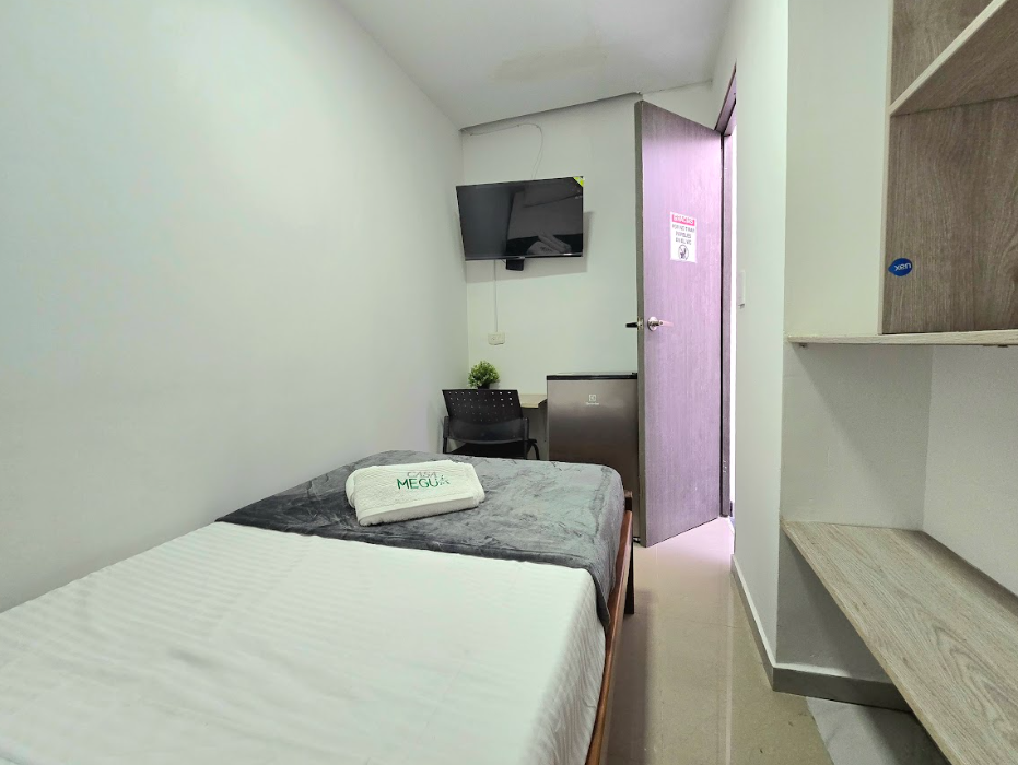 Casa Megua 3 - Habitacion sencilla dentro de Casa Hotel cerca terminal del sur 03 - 22