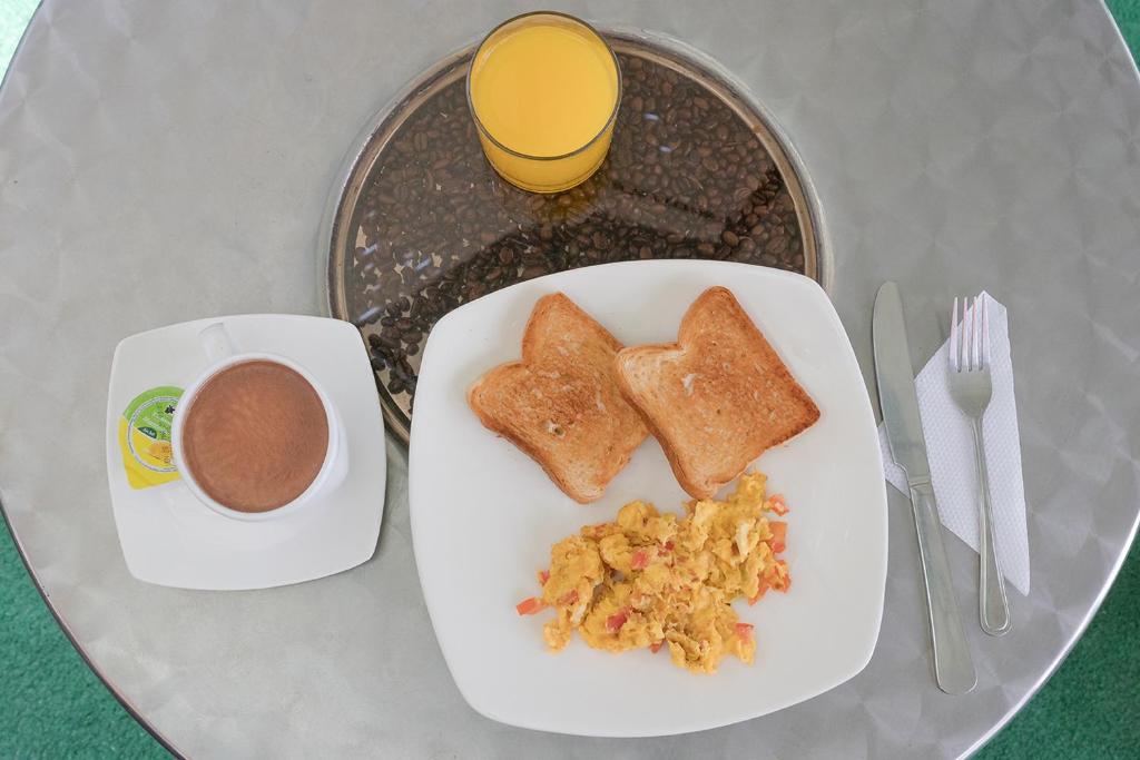 Ayenda Calle 112 1050 17