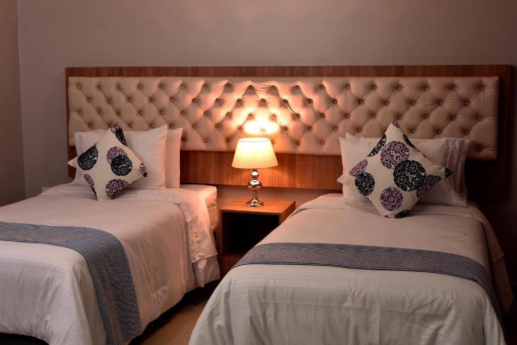 HOTEL PRADO REAL - Habitación Doble Superior - 2 camas - 2
