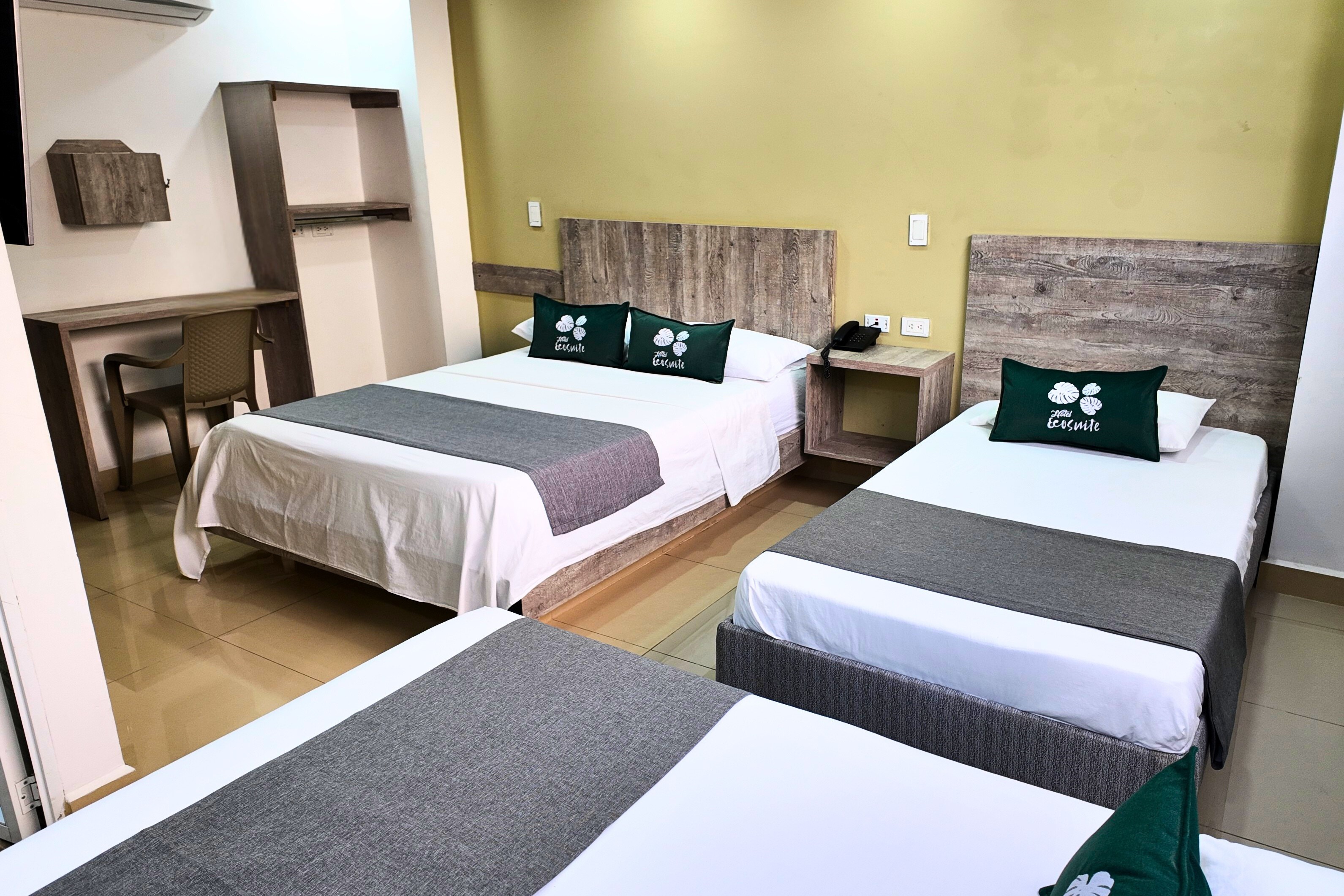 Hotel Eco Suite Cali - Cuadruple Superior  - 13