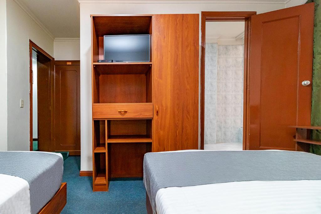 Ayenda Americano - Triple Estandar - 12