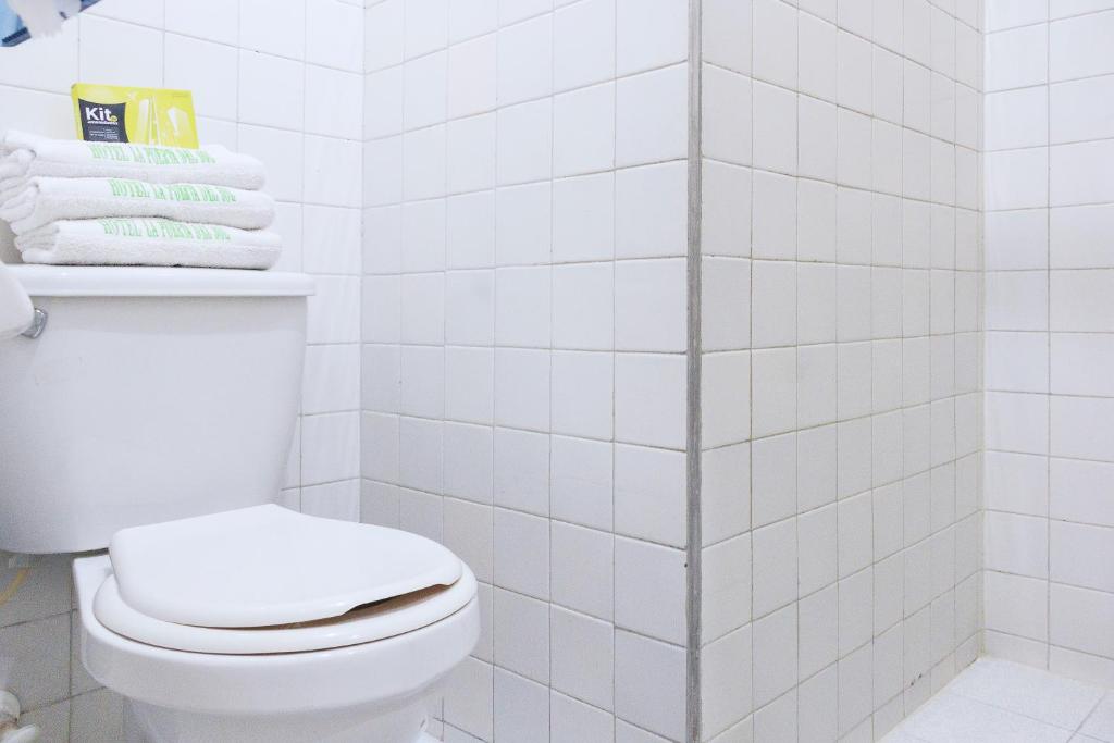 Ayenda 1506 La Puerta del Sol - Baño - 16