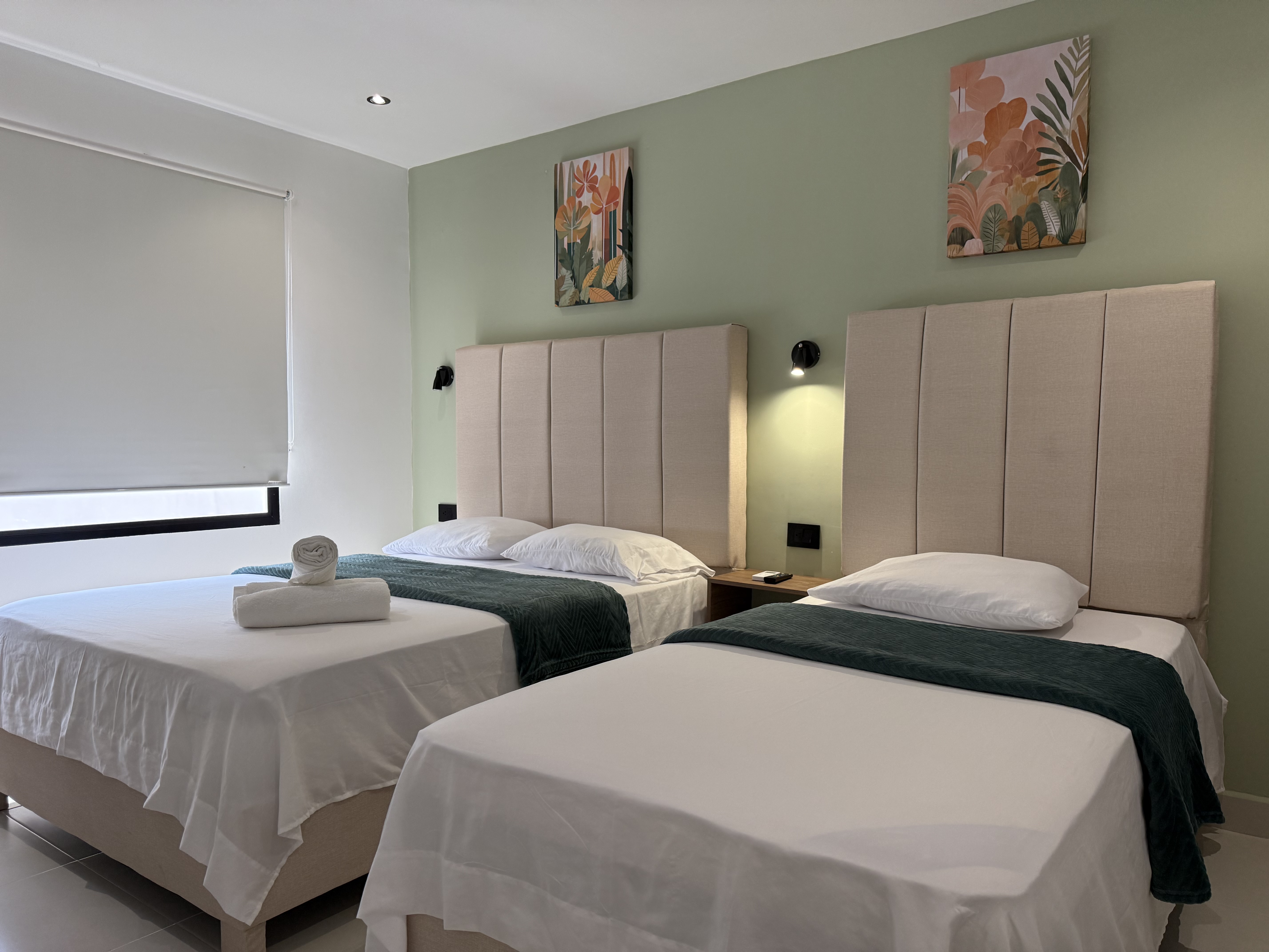 ARCADIA HOTEL 21