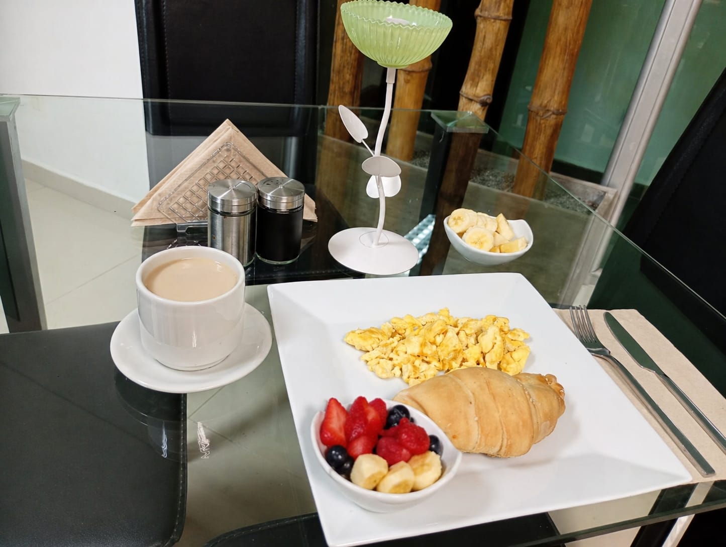 LHM HOTEL - Desayuno - 2