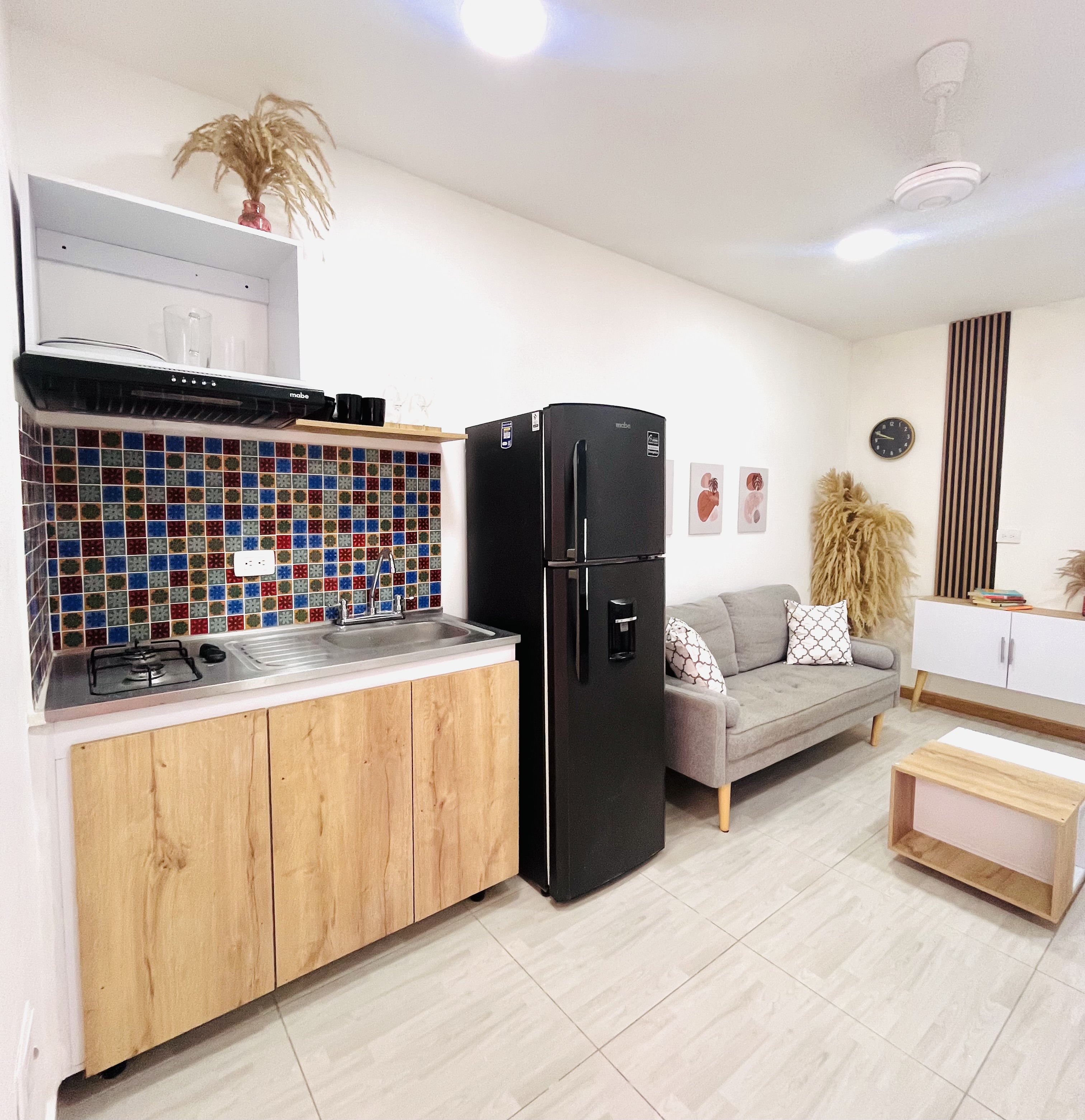 Viajeros Aparta Estudios - ApartaEstudio Brisas - 1