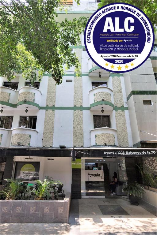 Ayenda 1228 Balcones de la 70 22