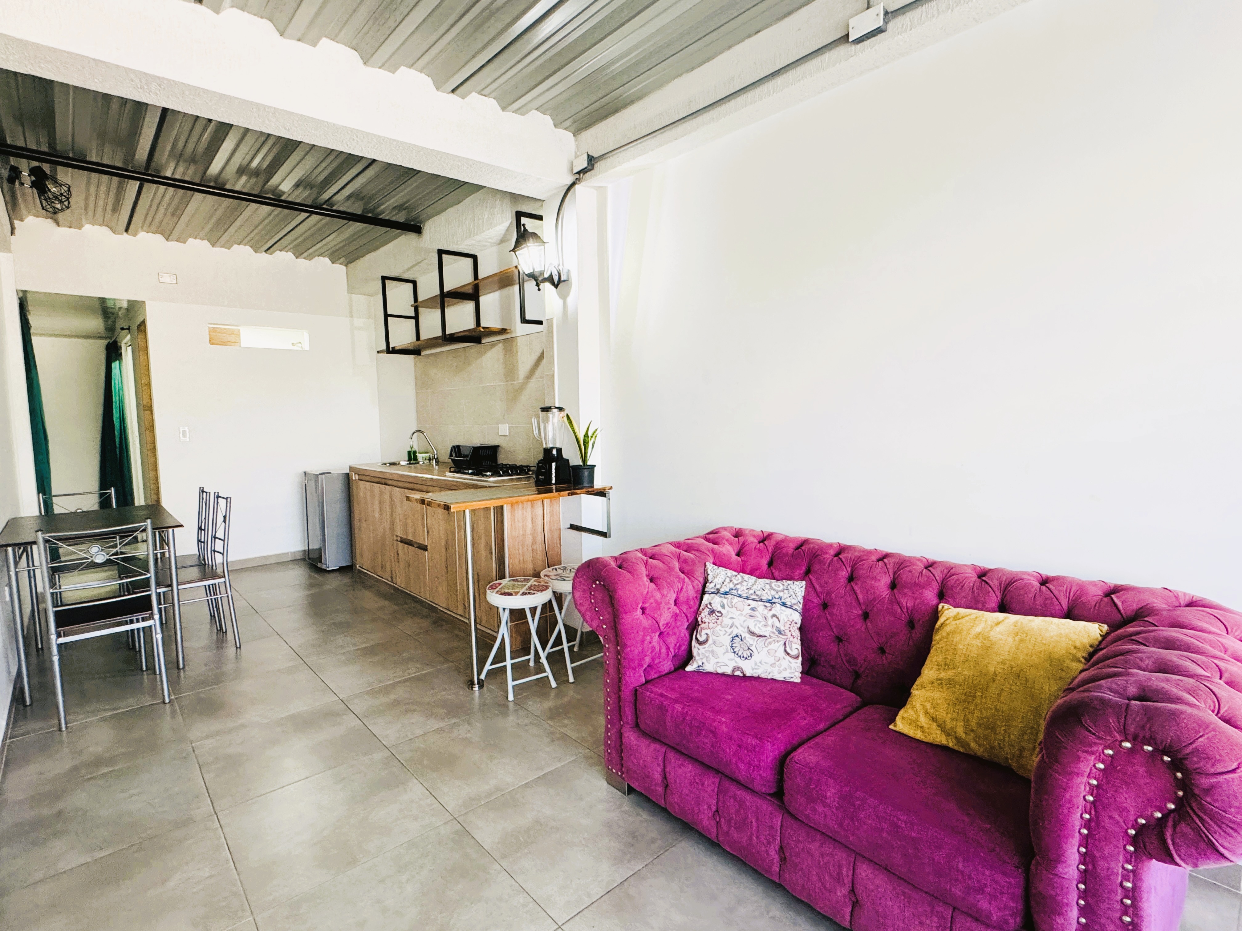CLUB BON HABITAT SAS  - Apartamento 204 Catire - 2