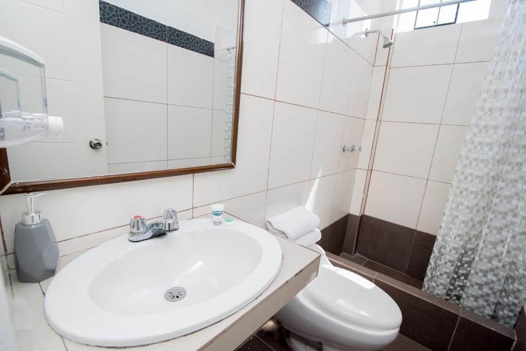 Ayenda Apart La Hacienda 14