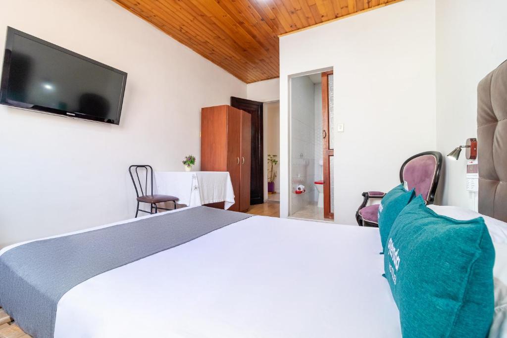 Ayenda Eloina - Doble Estandar - 2