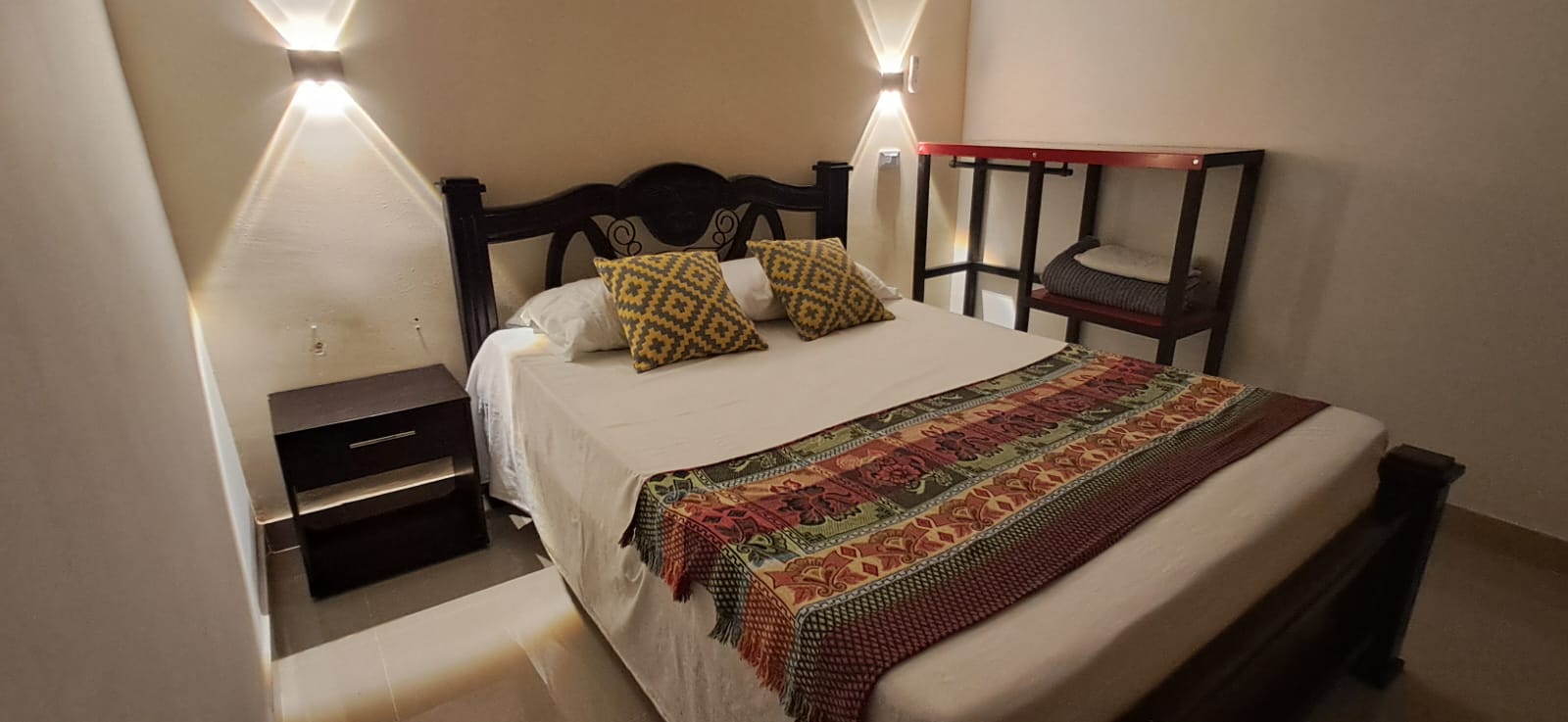 Hostal caimán del Rio - Habitaciones - Dobles  - 2