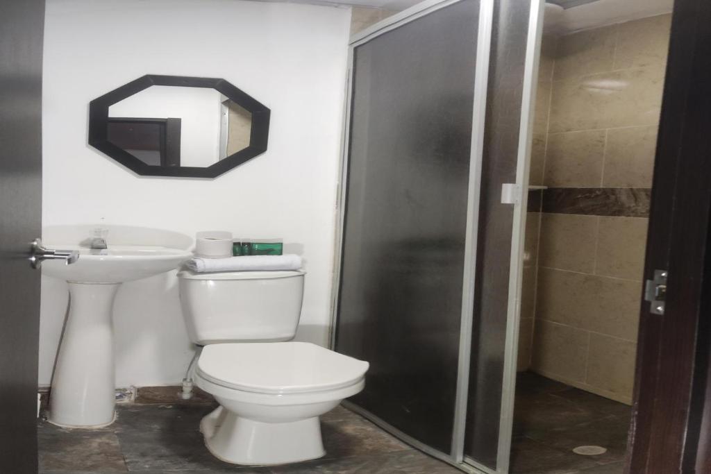 Ayenda Gold House - Doble Estandar - 15