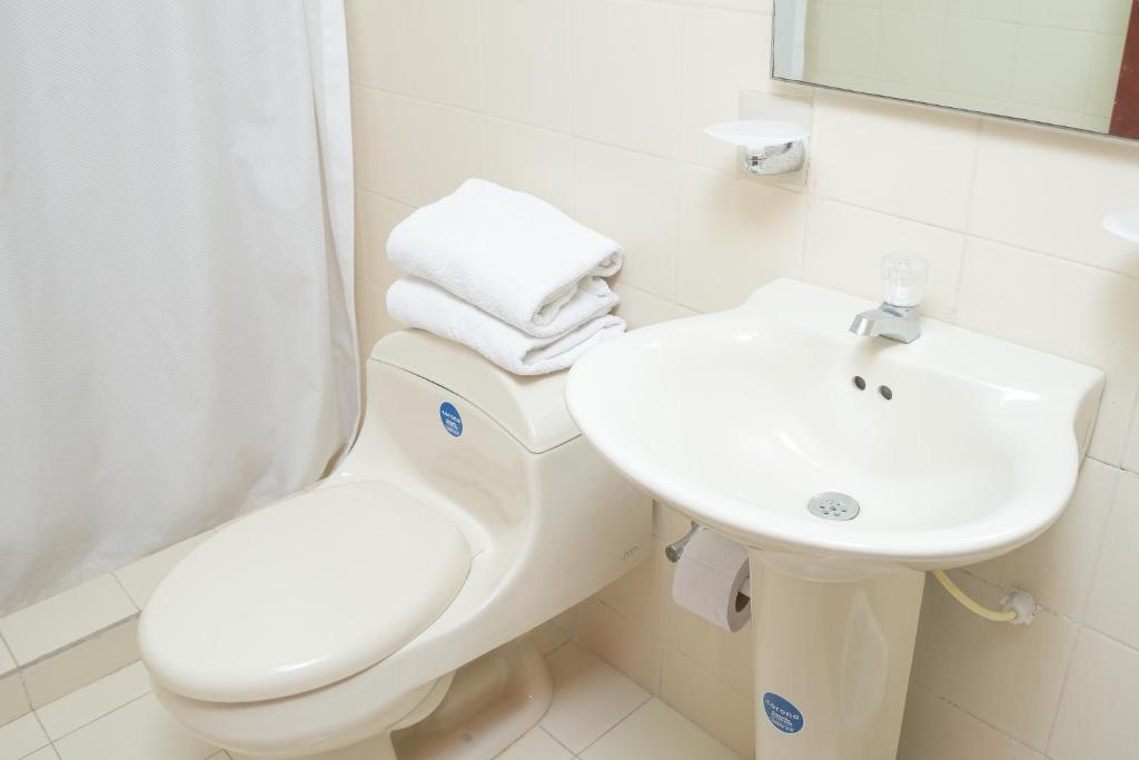 Ayenda 1313 Barahona 72 26