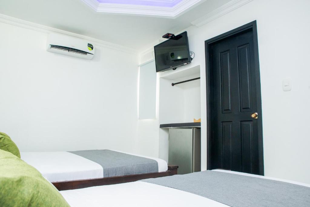 Ayenda 1315 Candiac 2