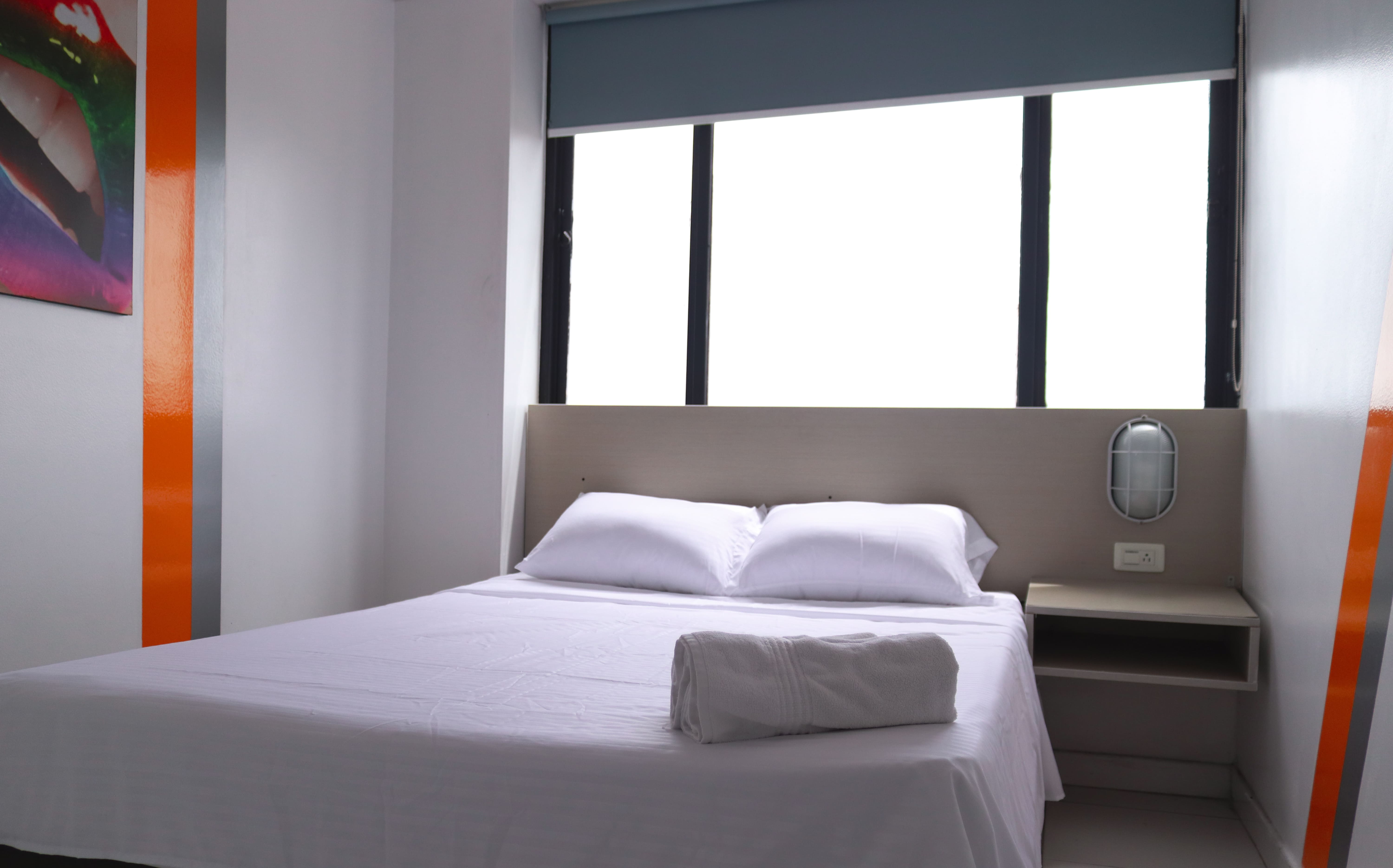 HOTEL CALIFORNIA BLUE  - Semi Doble - 14