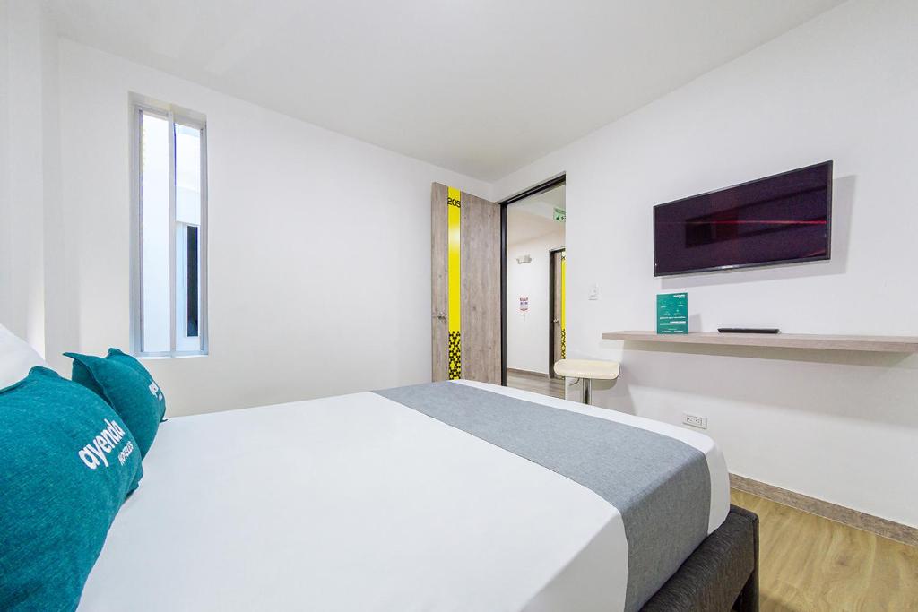 Ayenda Bee Hotel - Doble Estandar  - 12