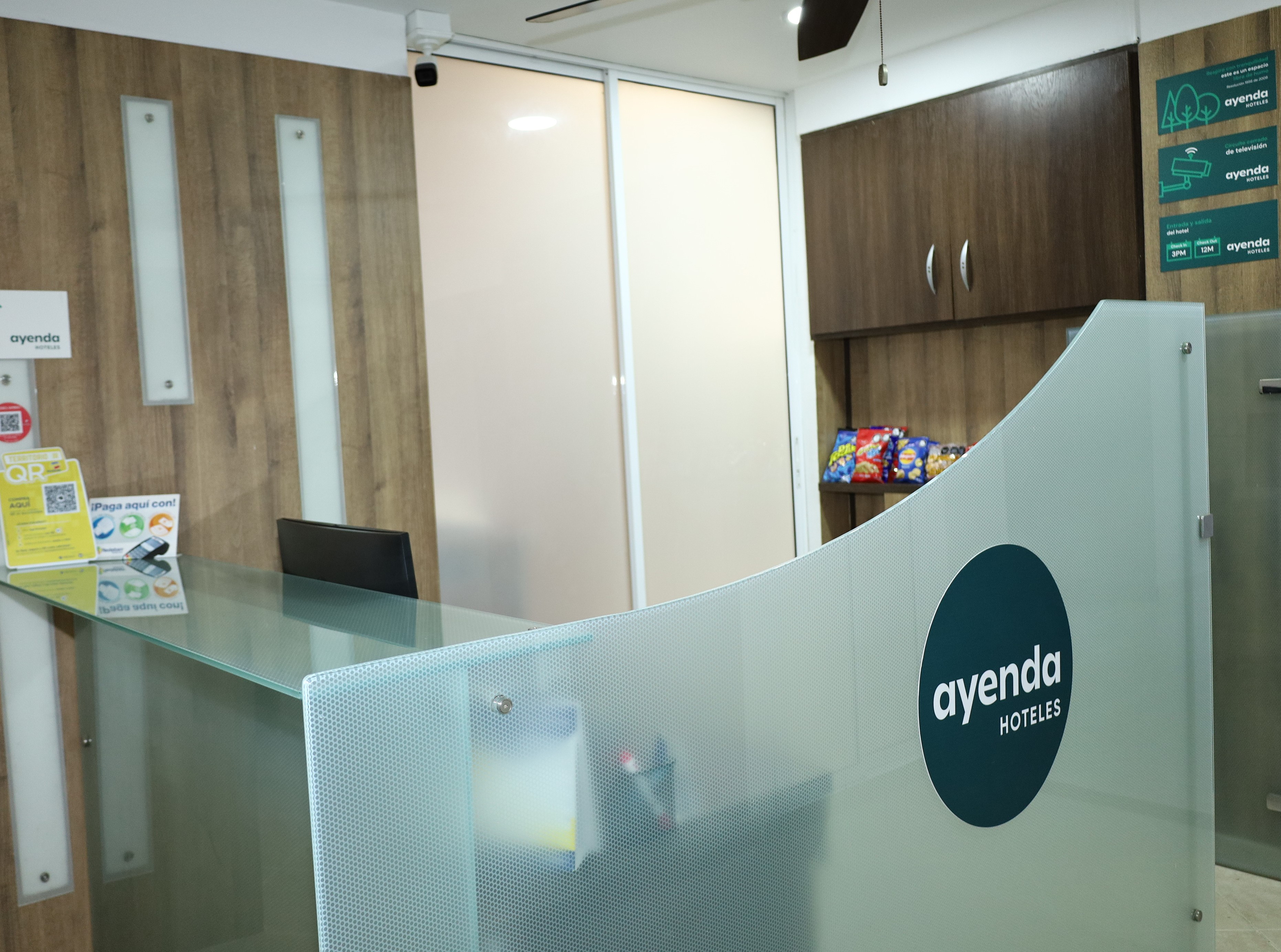 Ayenda Torre 2 - Recepción - 18