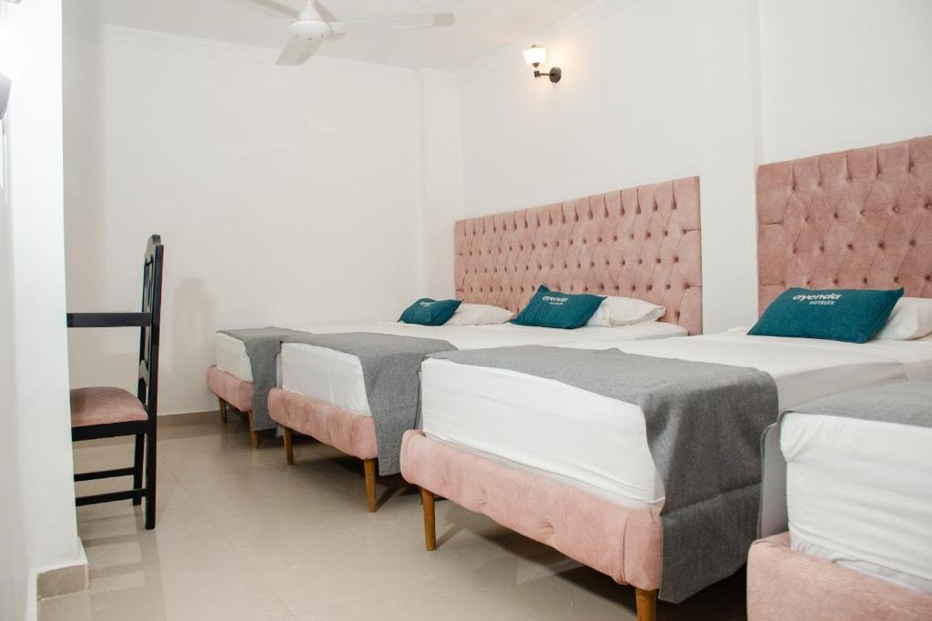 Ayenda Muleke - Cuádruple Estándar - 13